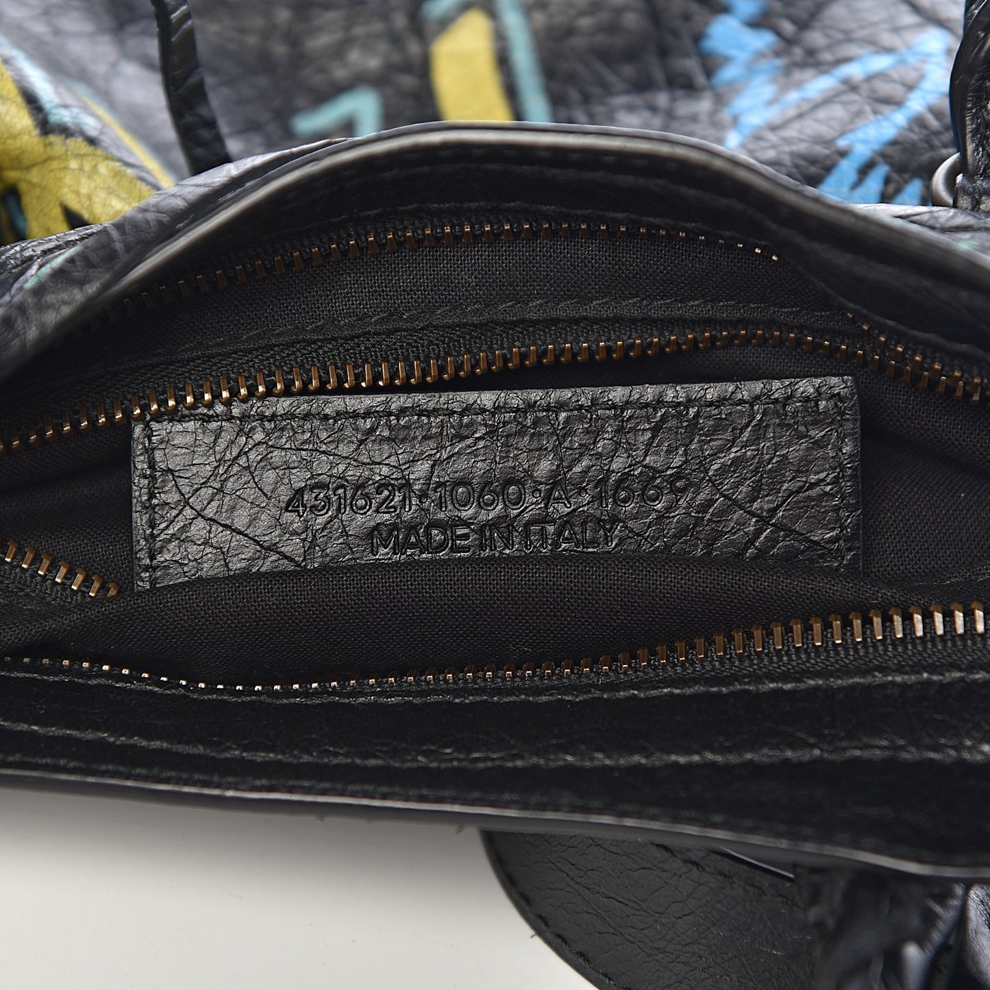 Agneau Graffiti All Over Classic Hardware S City Black Multicolor