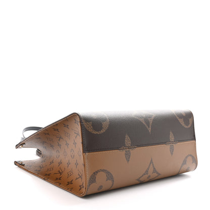 Louis Vuitton Reverse Monogram Giant Onthego MM 4 of 10