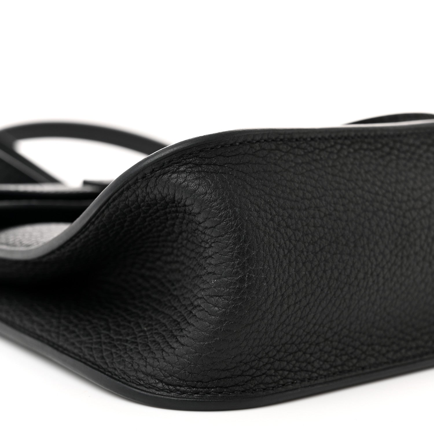 Hermes Taurillon Clemence Halzan 25 Black 10 of 11