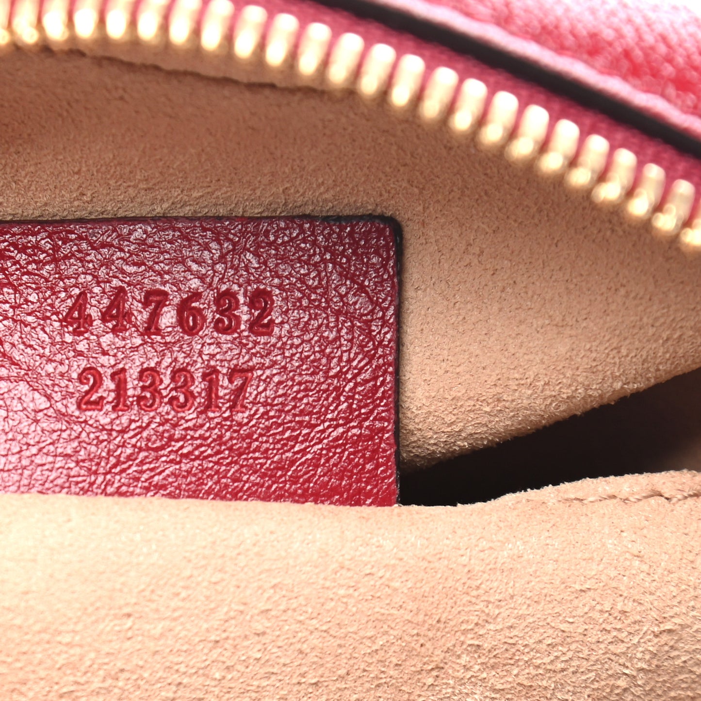 Monogram Azalea Calfskin Matelasse Diagonal Small GG Marmont Chain Shoulder Bag Beige Ebony New Cherry Red