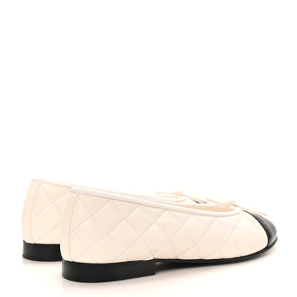Chanel Lambskin Quilted CC Cap Toe Ballerina Flats 37.5 White Black 5 of 10