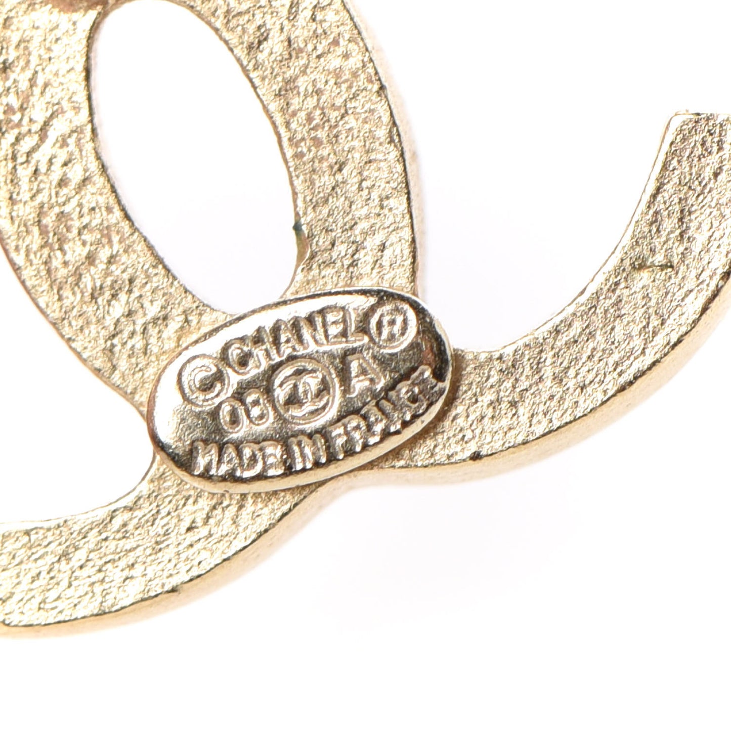 Metal Textured CC Earrings Gold