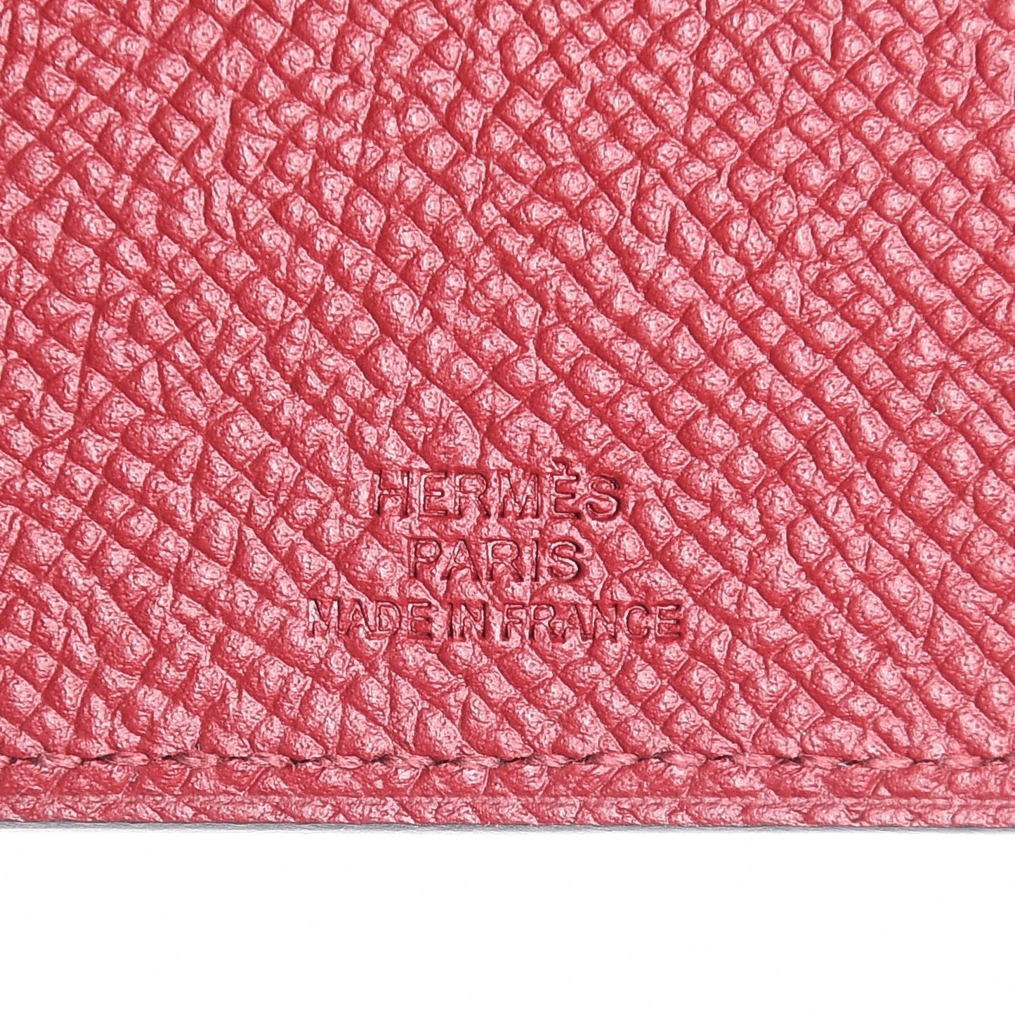 Epsom Tarmac PM Passport Holder Rouge Grenat