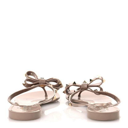 Valentino Garavani PVC Jelly Rockstud Bow Thong Sandals 39 Poudre 6 of 10