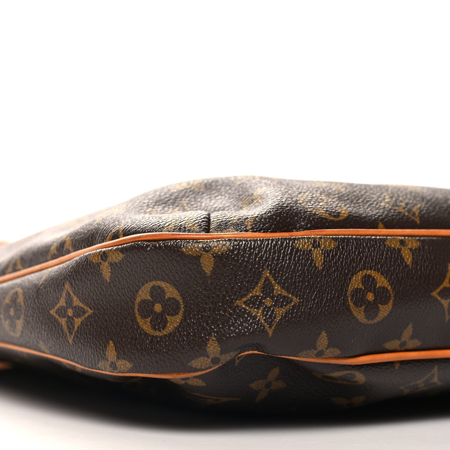 Louis Vuitton Monogram Odeon MM 8 of 10