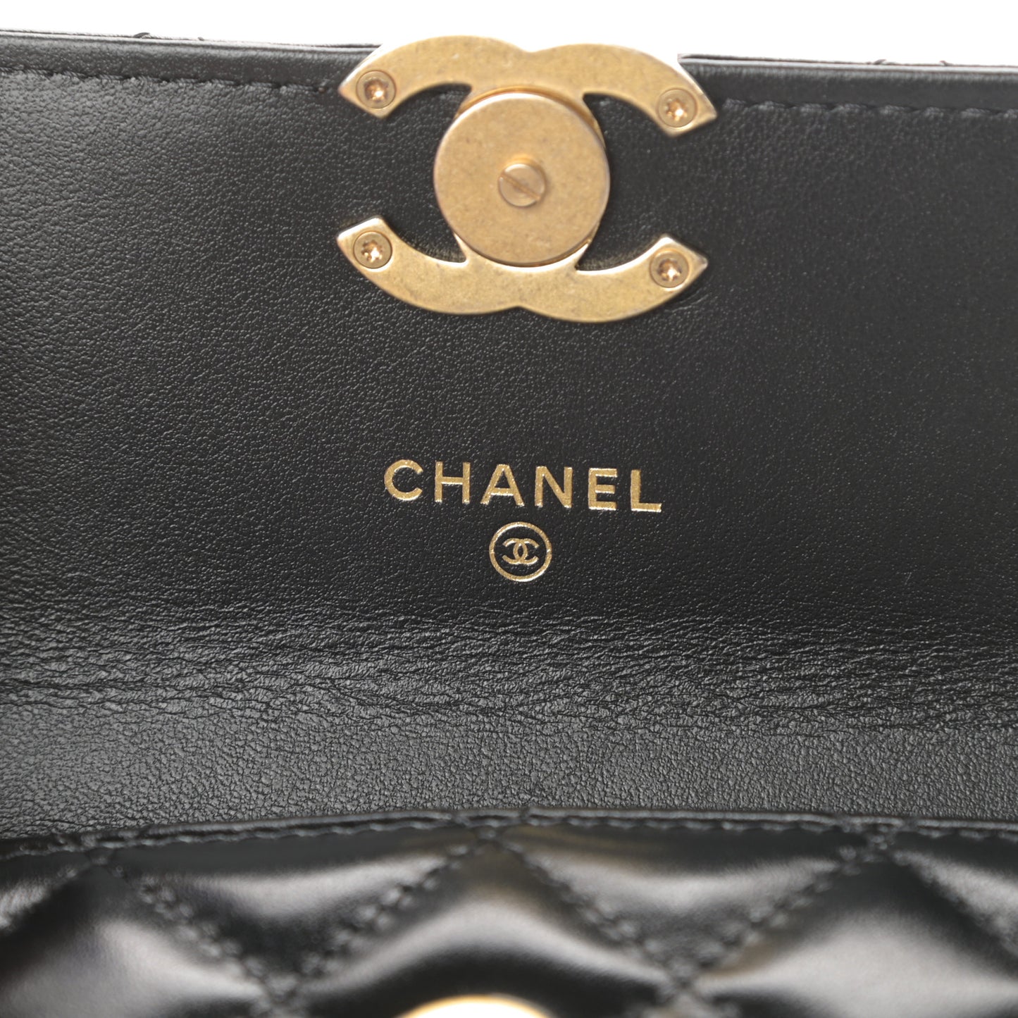Calfskin Quilted Perfect Fit Coin Purse With Chain Black