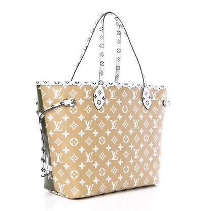 Louis Vuitton Monogram Giant Neverfull MM Kaki 3 of 8