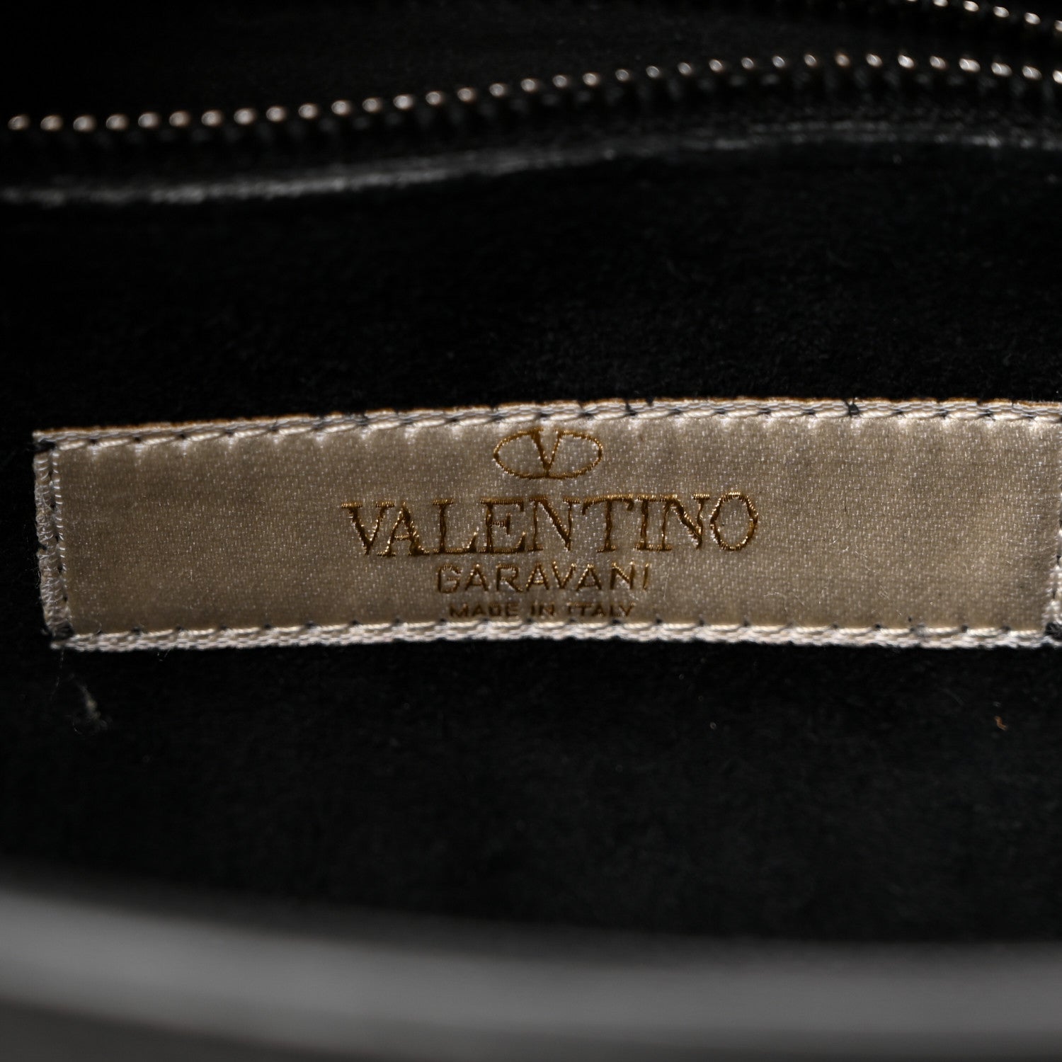 Valentino Garavani Pebbled Calfskin Turquoise Medium Guitar Strap Rockstud Rolling Flap Saddle Bag Black 6 of 10