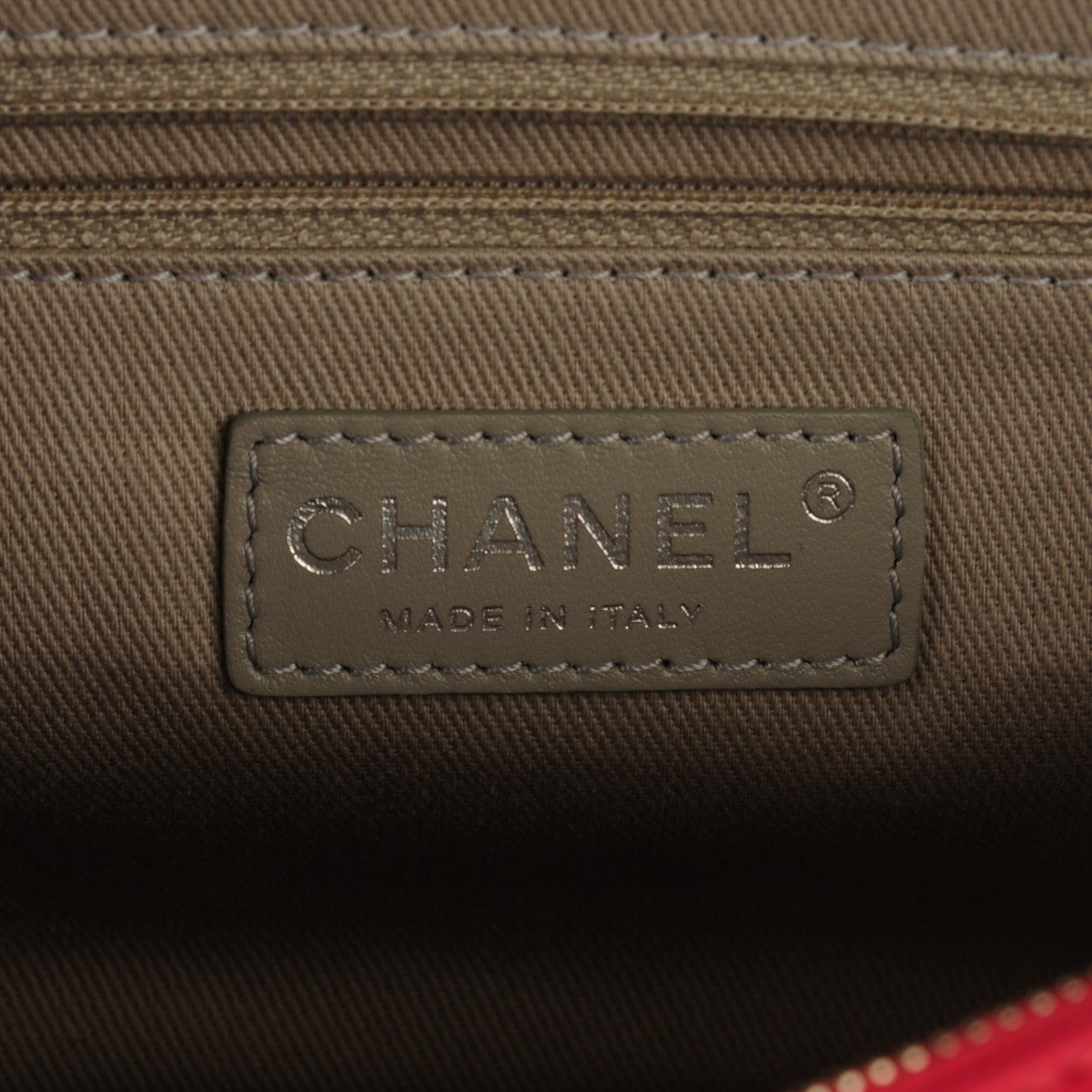 Chanel Caviar Quilted Medium Easy Flap Coral 6 of 8