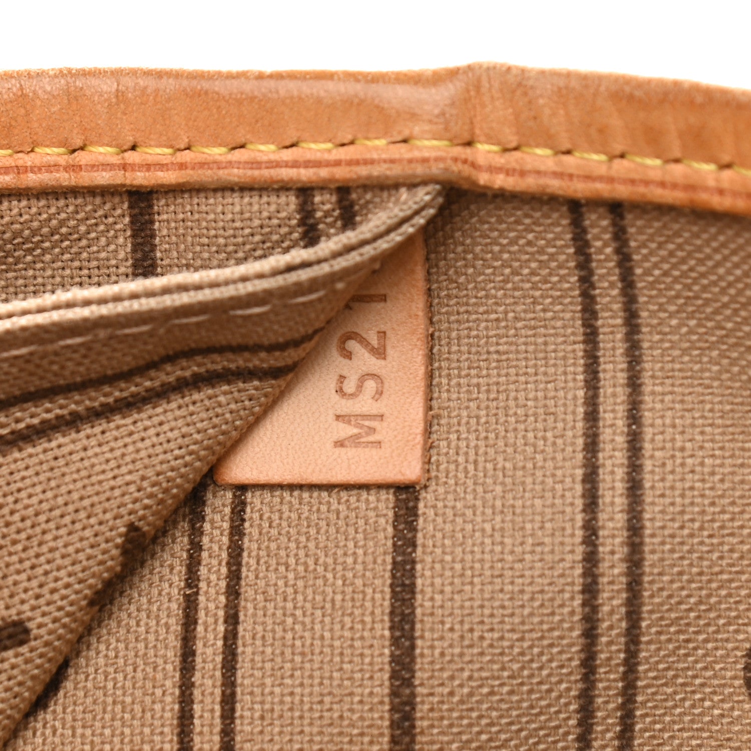 Louis Vuitton Monogram Neverfull MM 7 of 12