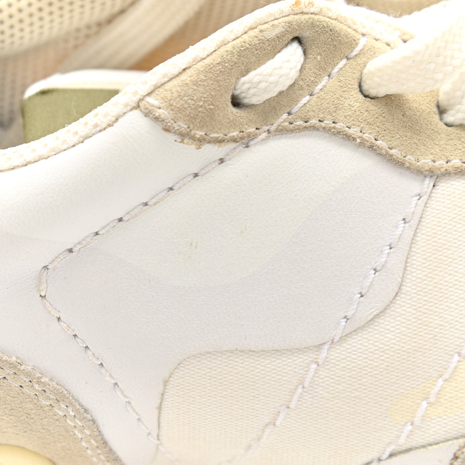 Valentino Garavani Fabric Suede L'Amour Mens Rockrunner Sneakers 42 White 15 of 17