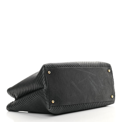 Chanel Wrinkled Lambskin Chevron Quilted Large Surpique Tote Black 4 of 17