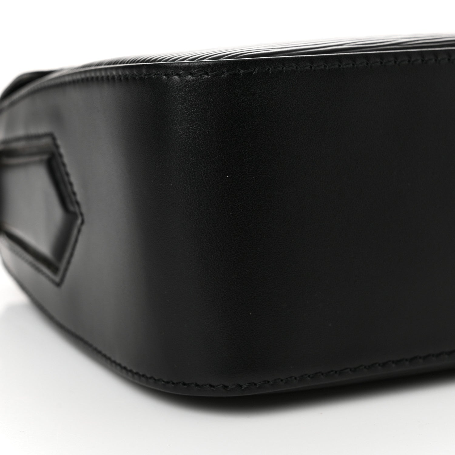 Louis Vuitton Epi Buci Black 8 of 11