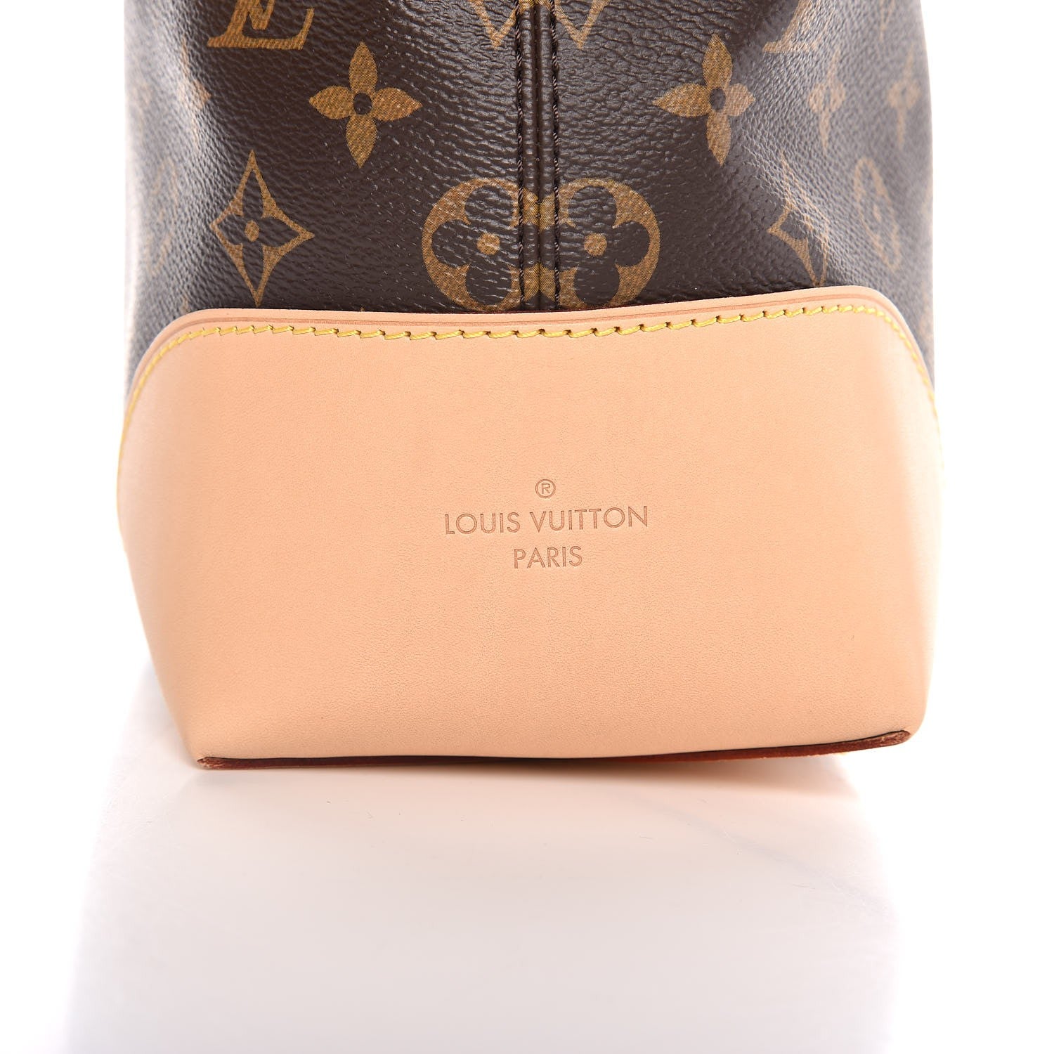 Louis Vuitton Monogram Berri MM 7 of 9