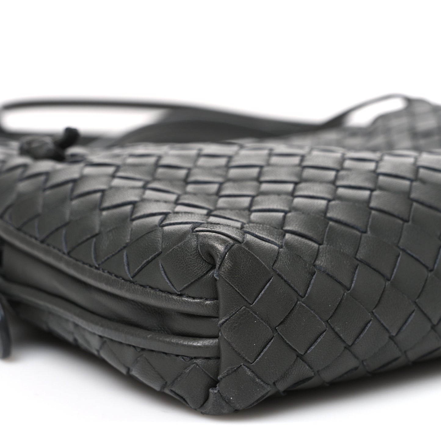 Nappa Intrecciato Nodini Crossbody Messenger New Light Grey