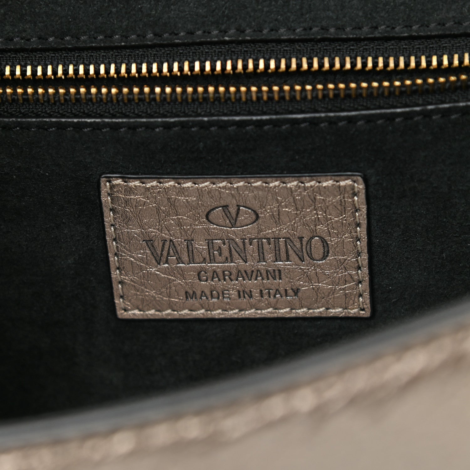 Valentino Garavani Metallic Vitello Small Glam Lock Rockstud Flap Platino 6 of 9
