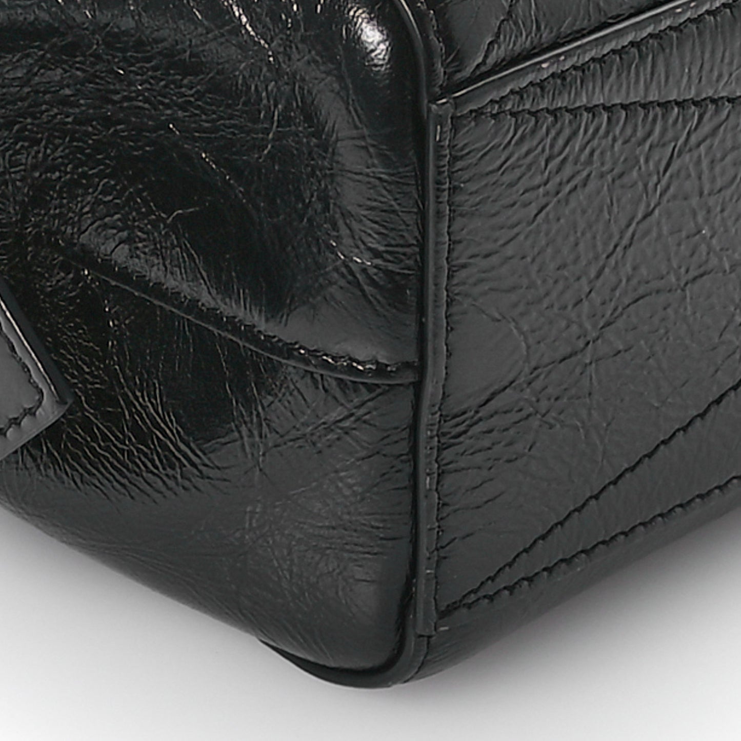Creased Patent Calfskin Small ID Flap Black