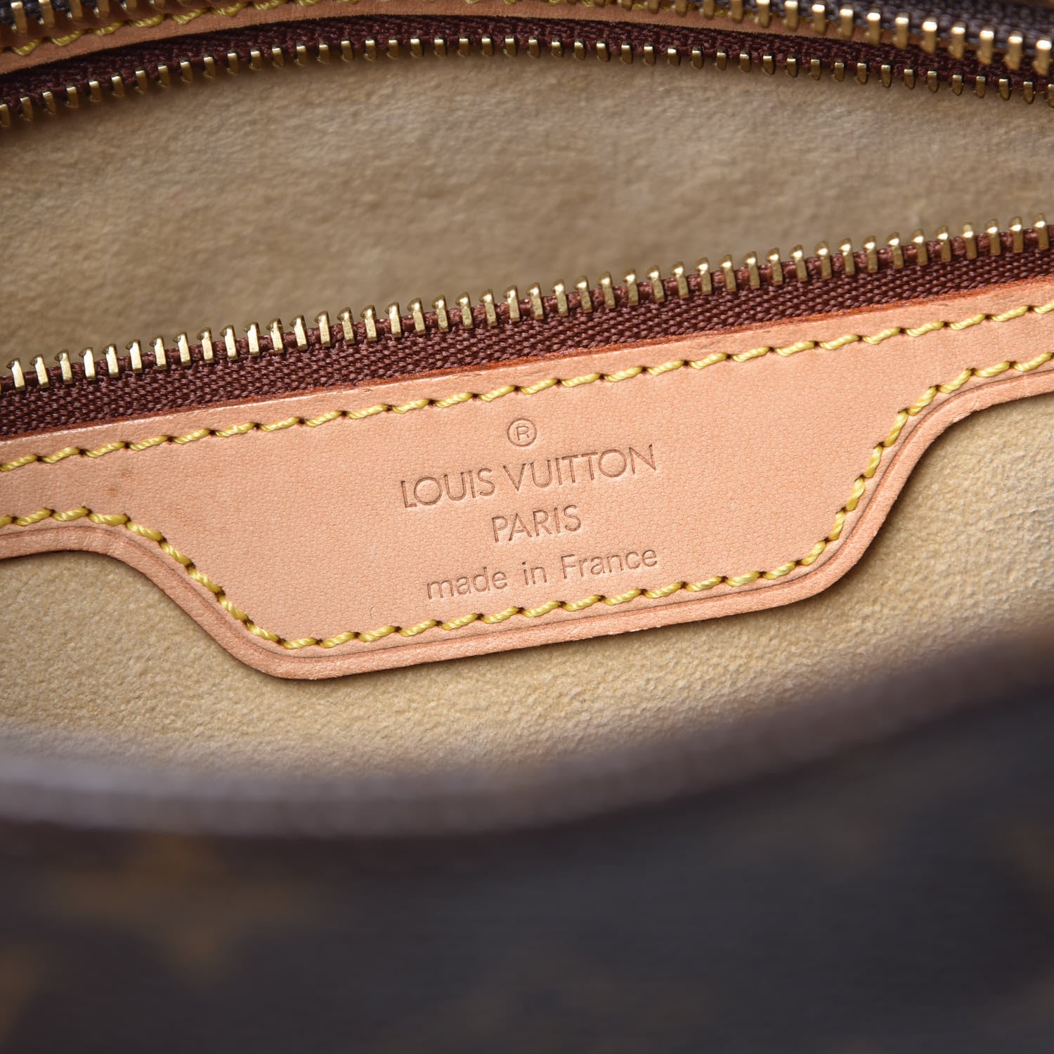 Louis Vuitton Monogram Luco 6 of 10