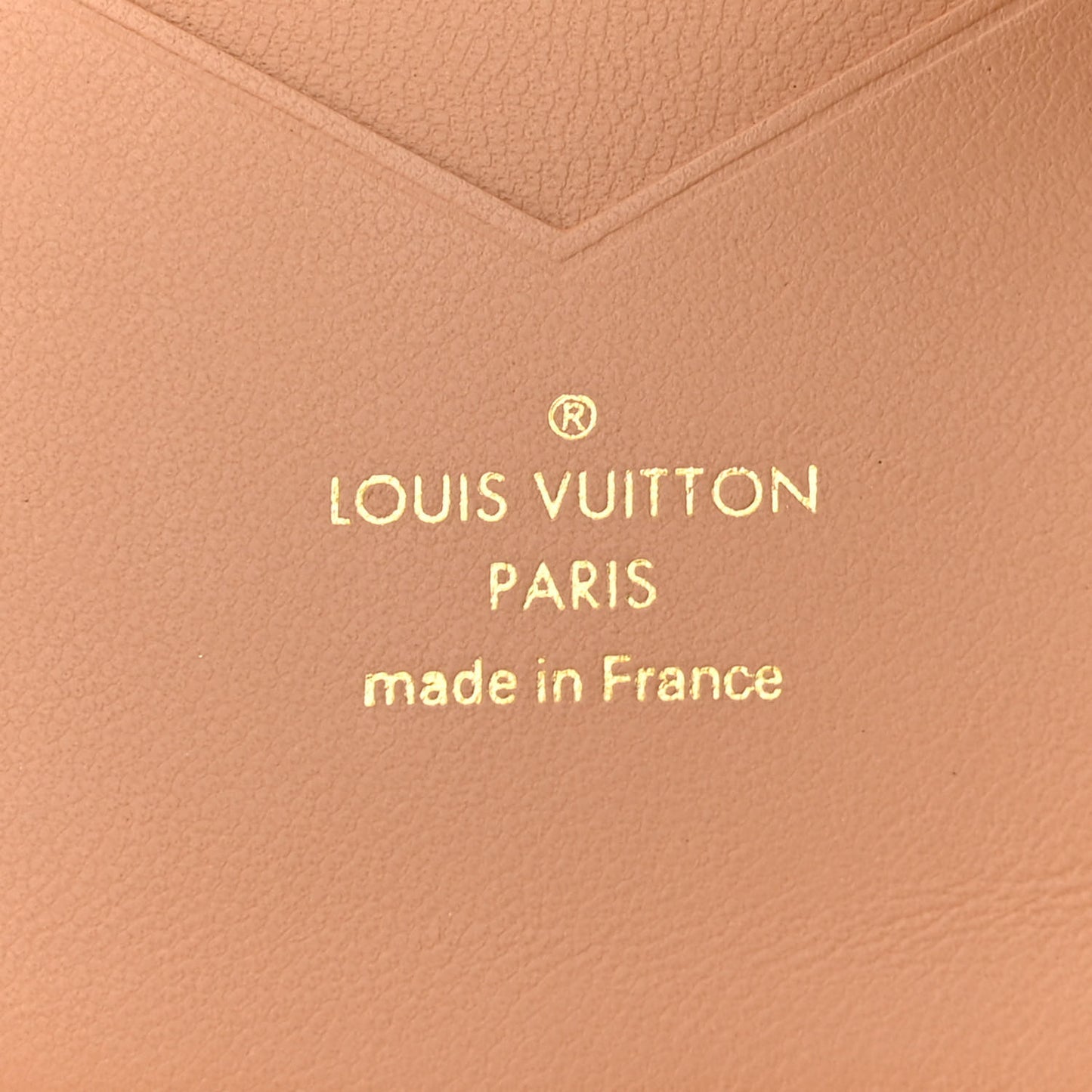 LOUIS VUITTON Taurillon Capucines Vertical Compact Wallet Black