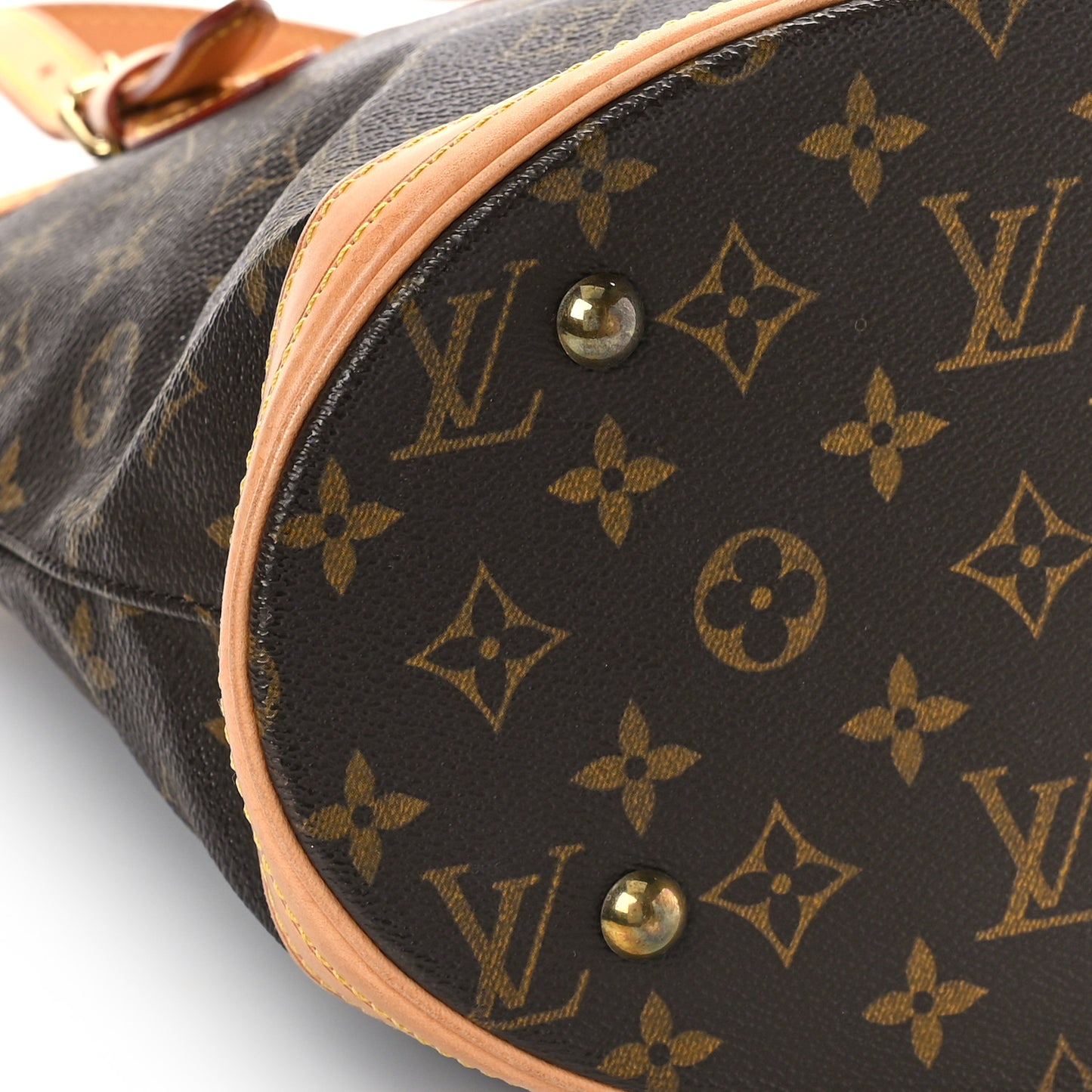 Monogram Petit Bucket 23