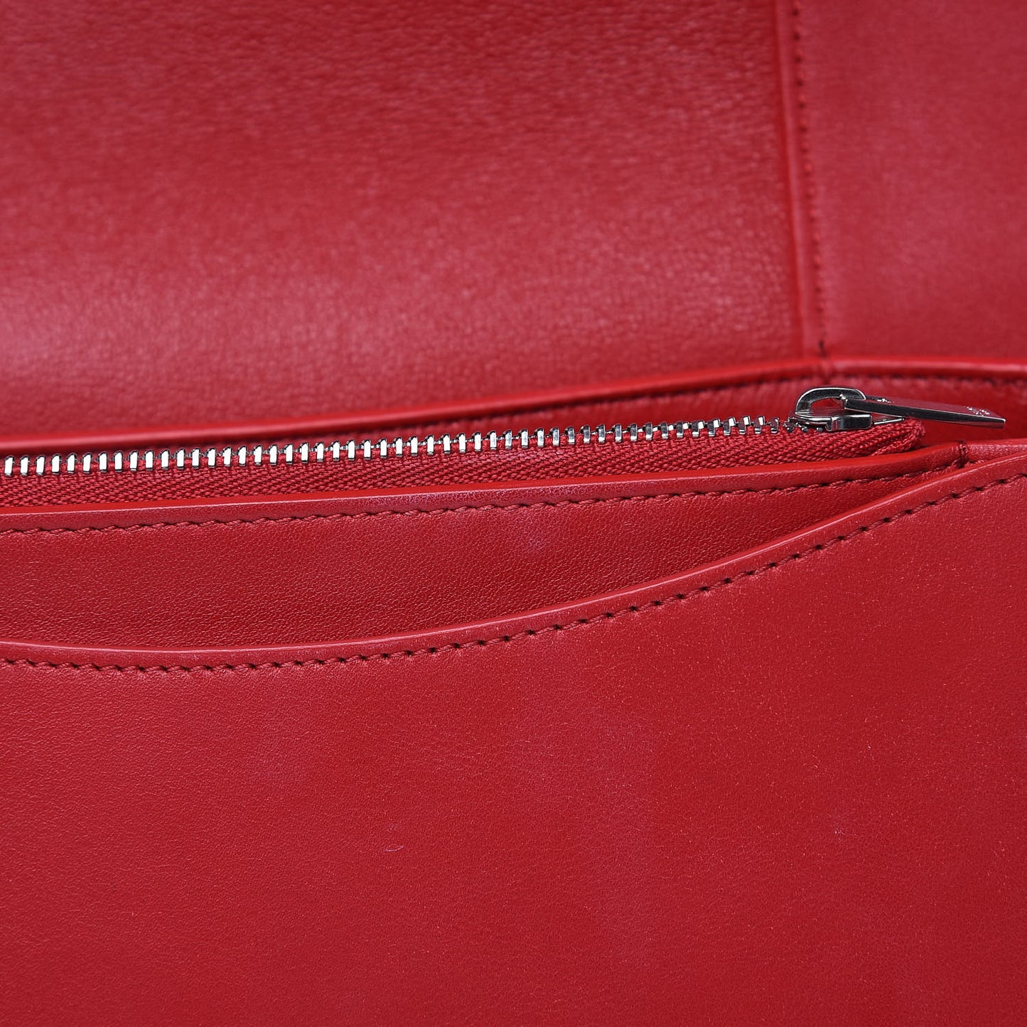 Shiny Smooth Calfskin Medium Frame Shoulder Bag Poppy Red Clay