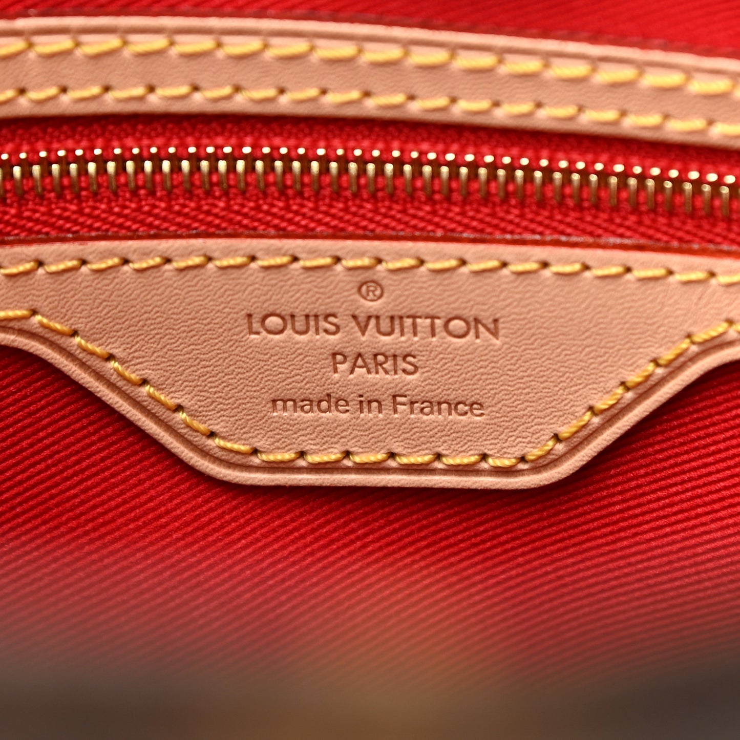 Monogram Carry It