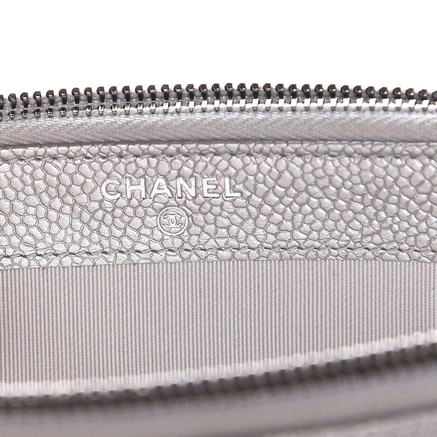 Metallic Caviar Quilted Small Clutch With Chain Silver