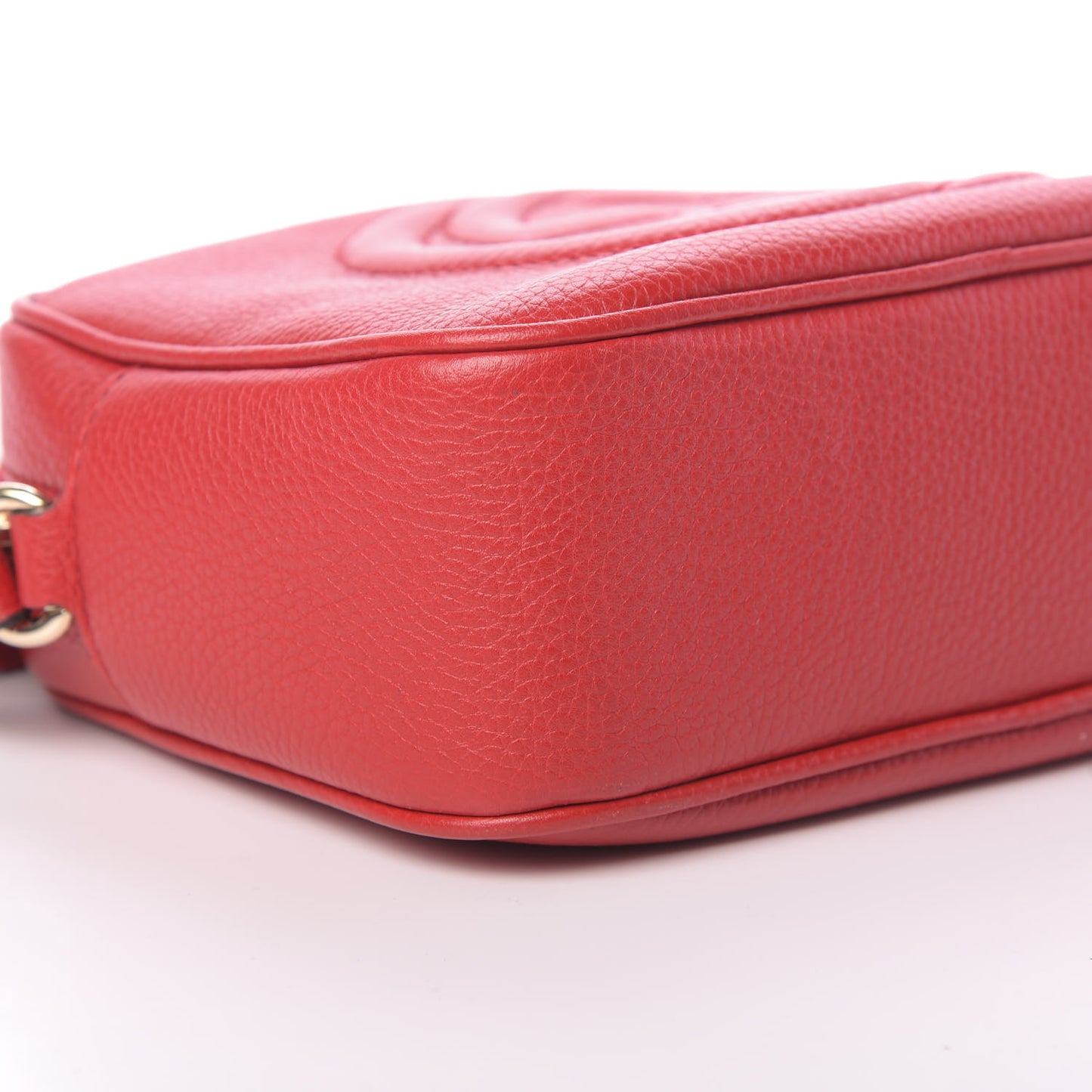 Pebbled Calfskin Small Soho Disco Bag Vibrant Red