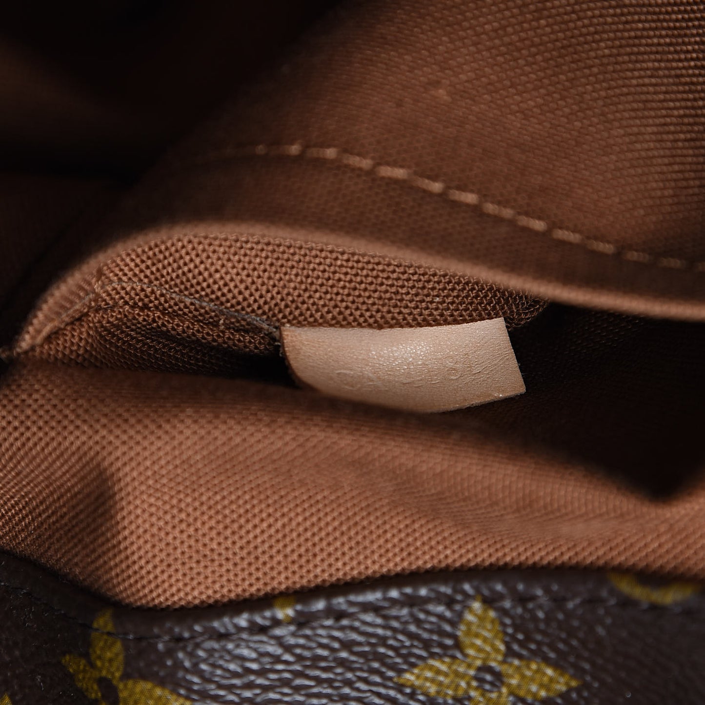 Monogram Sully PM