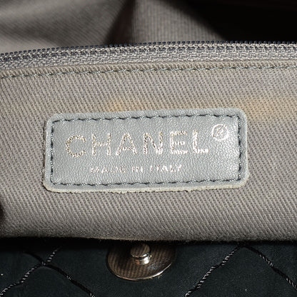 Chanel Iridescent Calfskin Large Sea Hit Tote Black 6 of 7