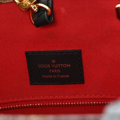 Louis Vuitton Reverse Monogram Giant Onthego MM 6 of 9