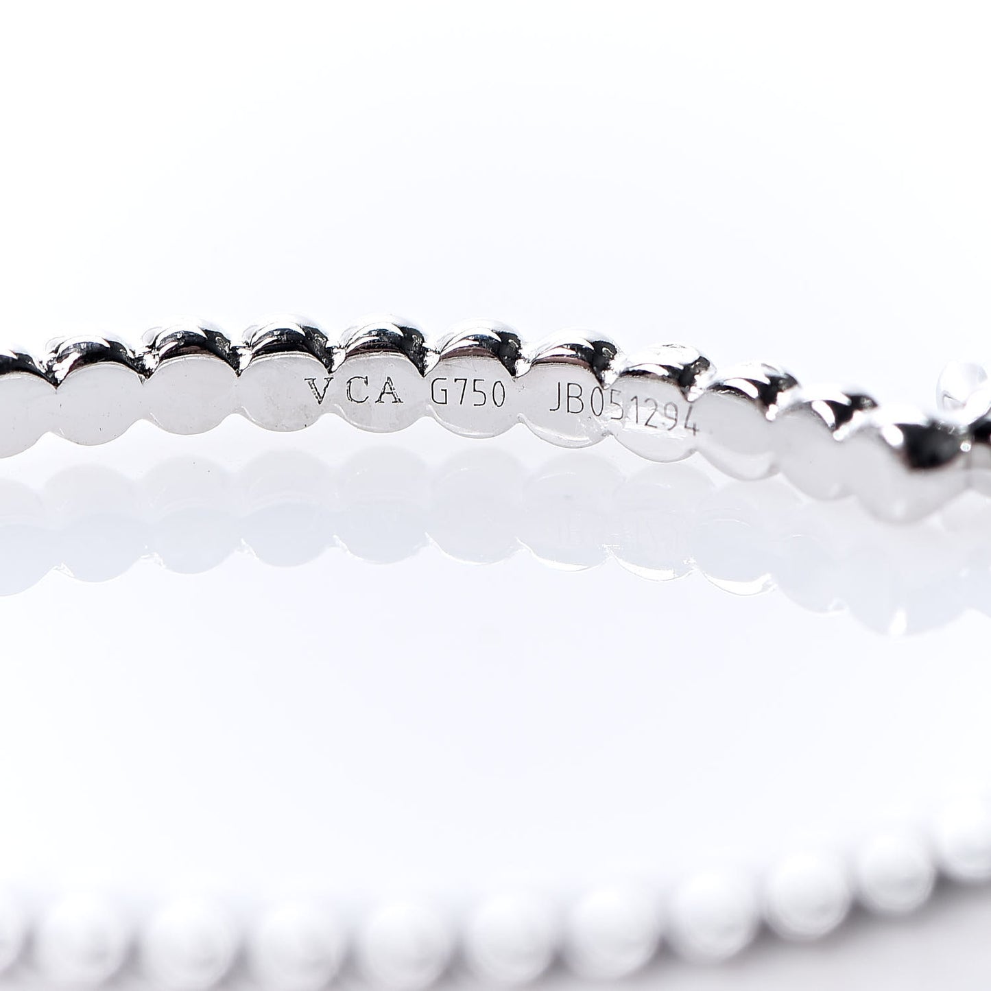 18K White Gold Small Perlee Hoop Earrings