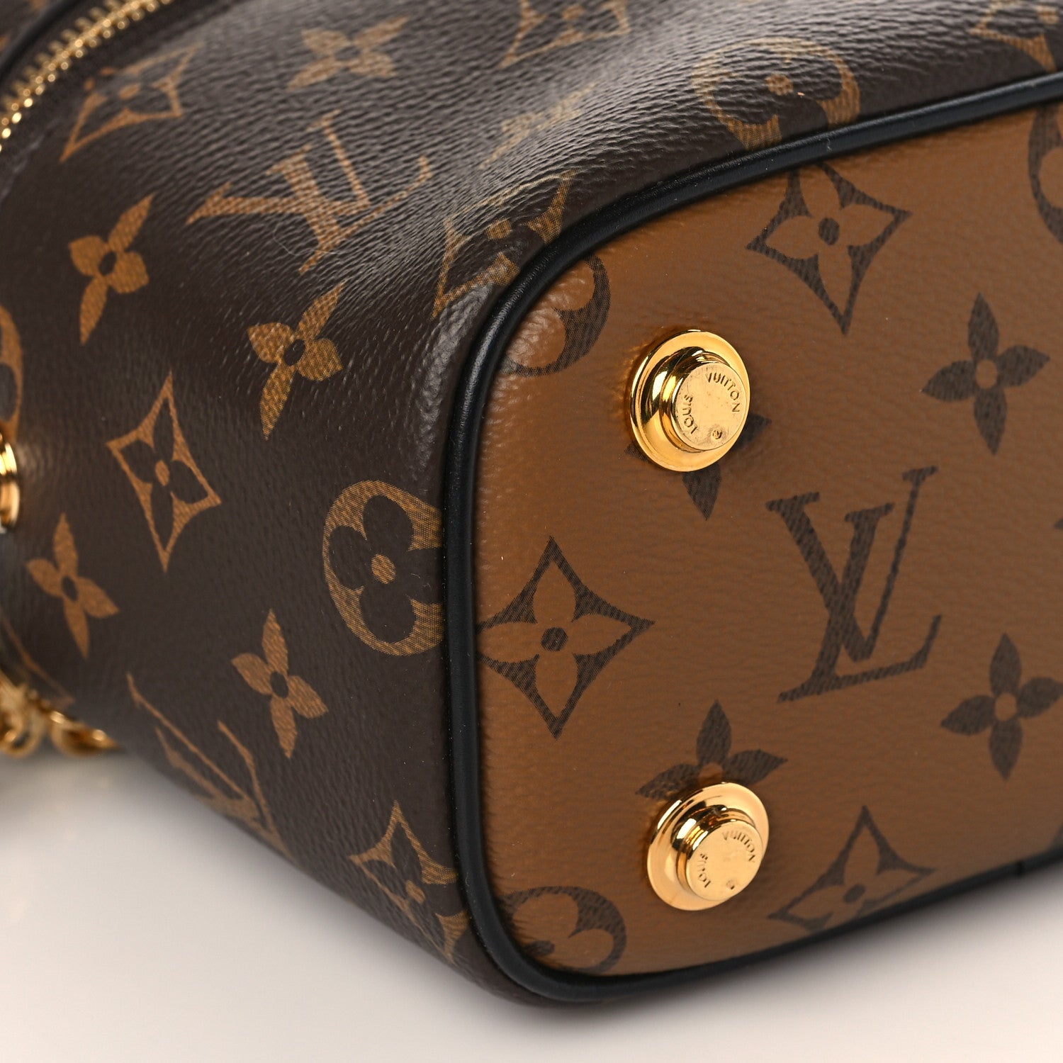 Louis Vuitton Reverse Monogram Vanity PM 7 of 8