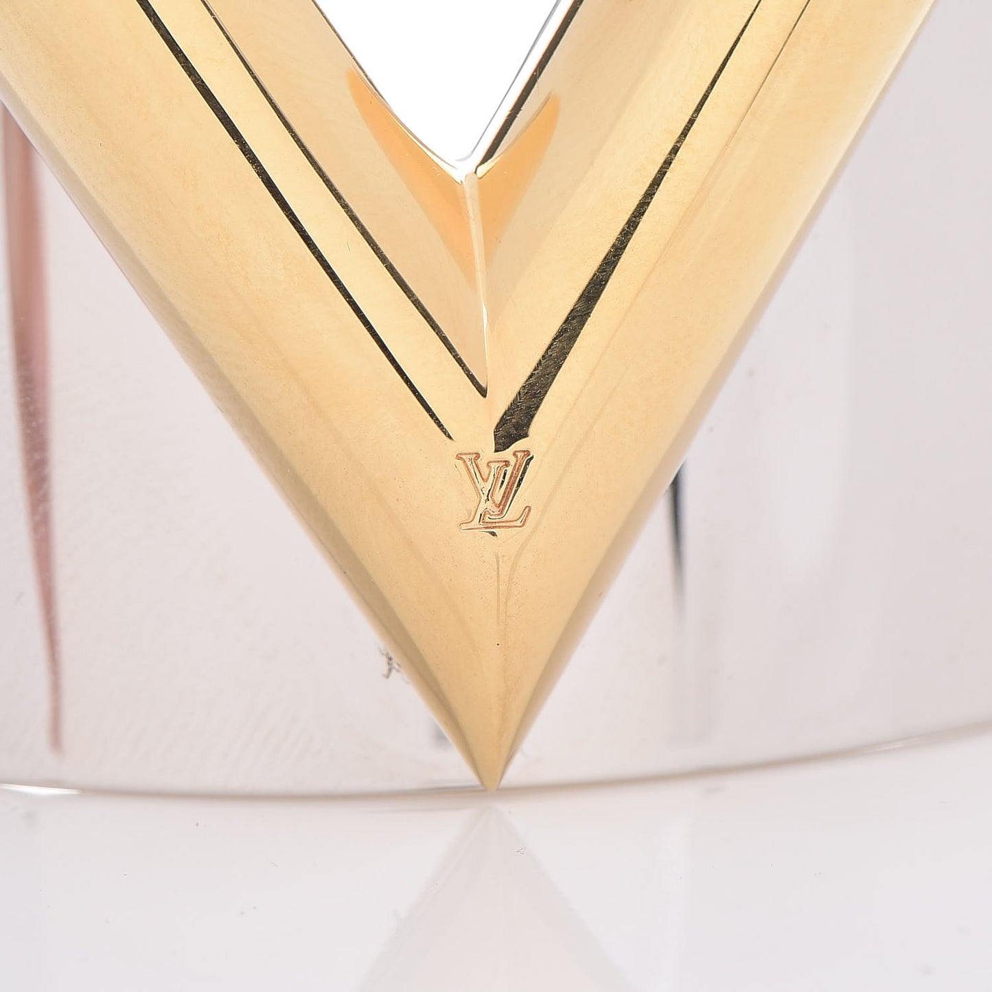 Metal Essential V Cuff Silver