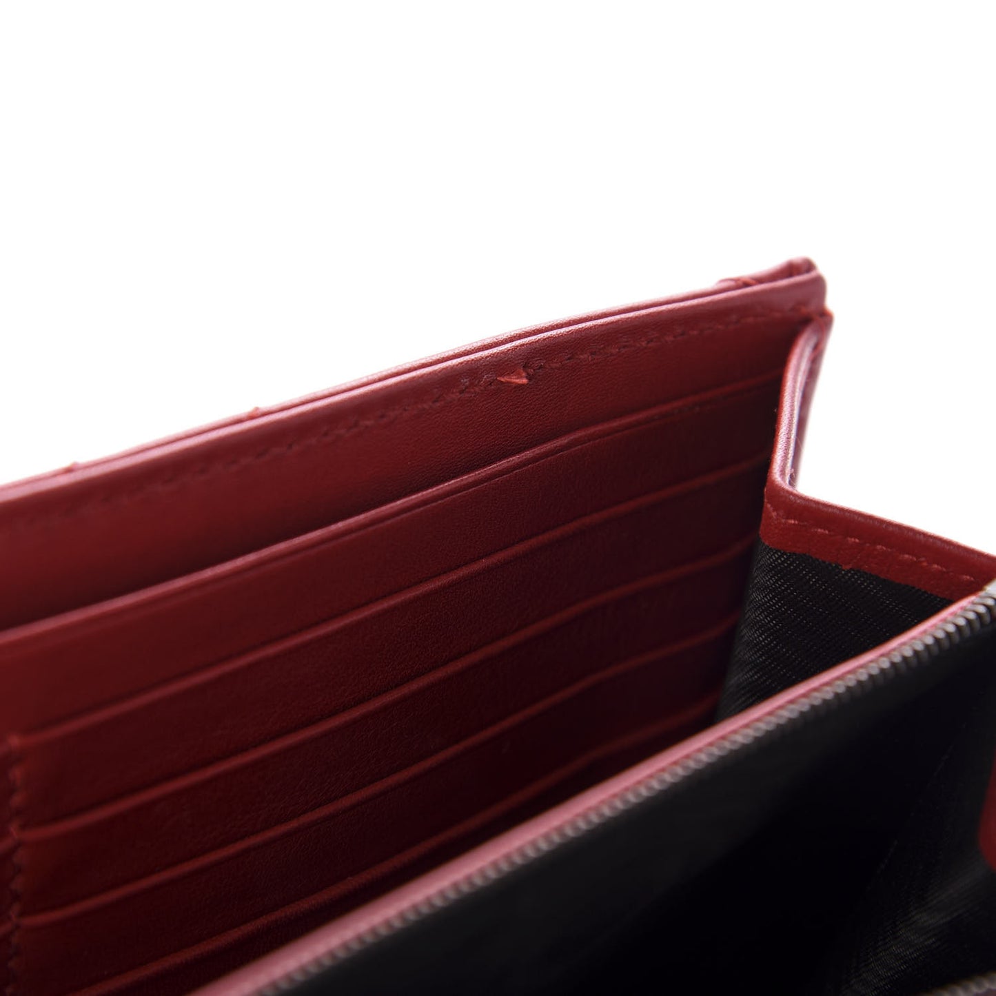 Calfskin Matelasse GG Marmont Chain Wallet Hibiscus Red