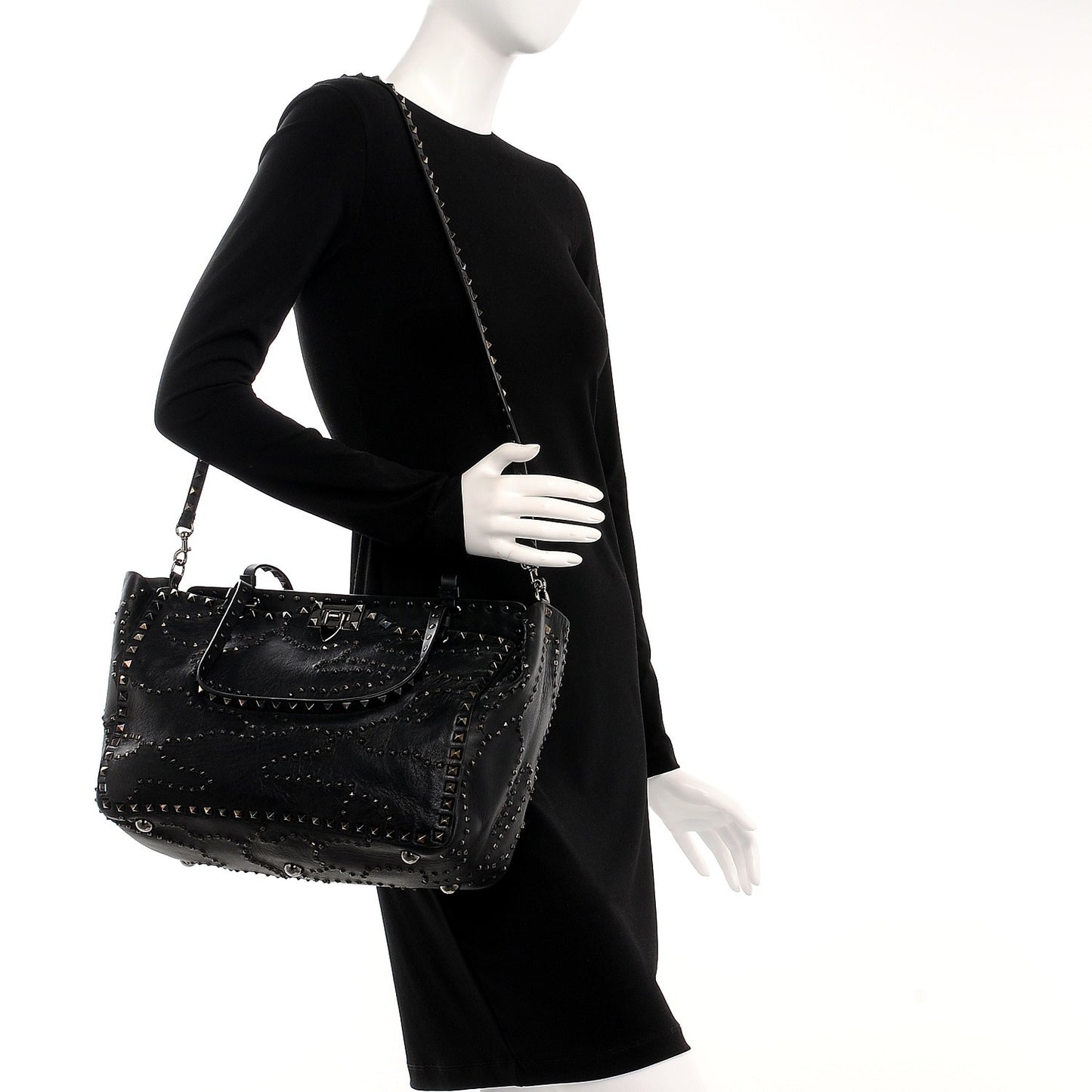 Vitello Studded Medium Rockstud Tote Black