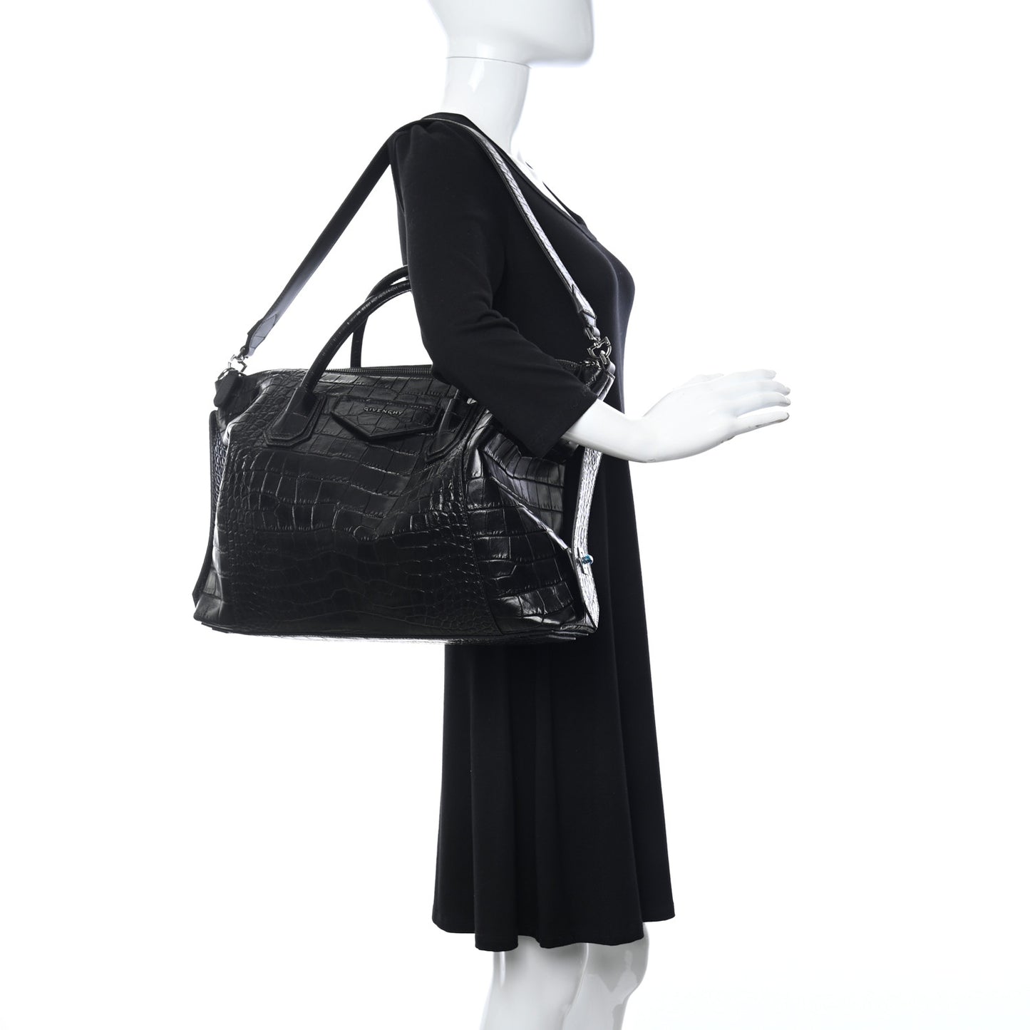 Calfskin Crocodile Embossed Medium Soft Antigona Black