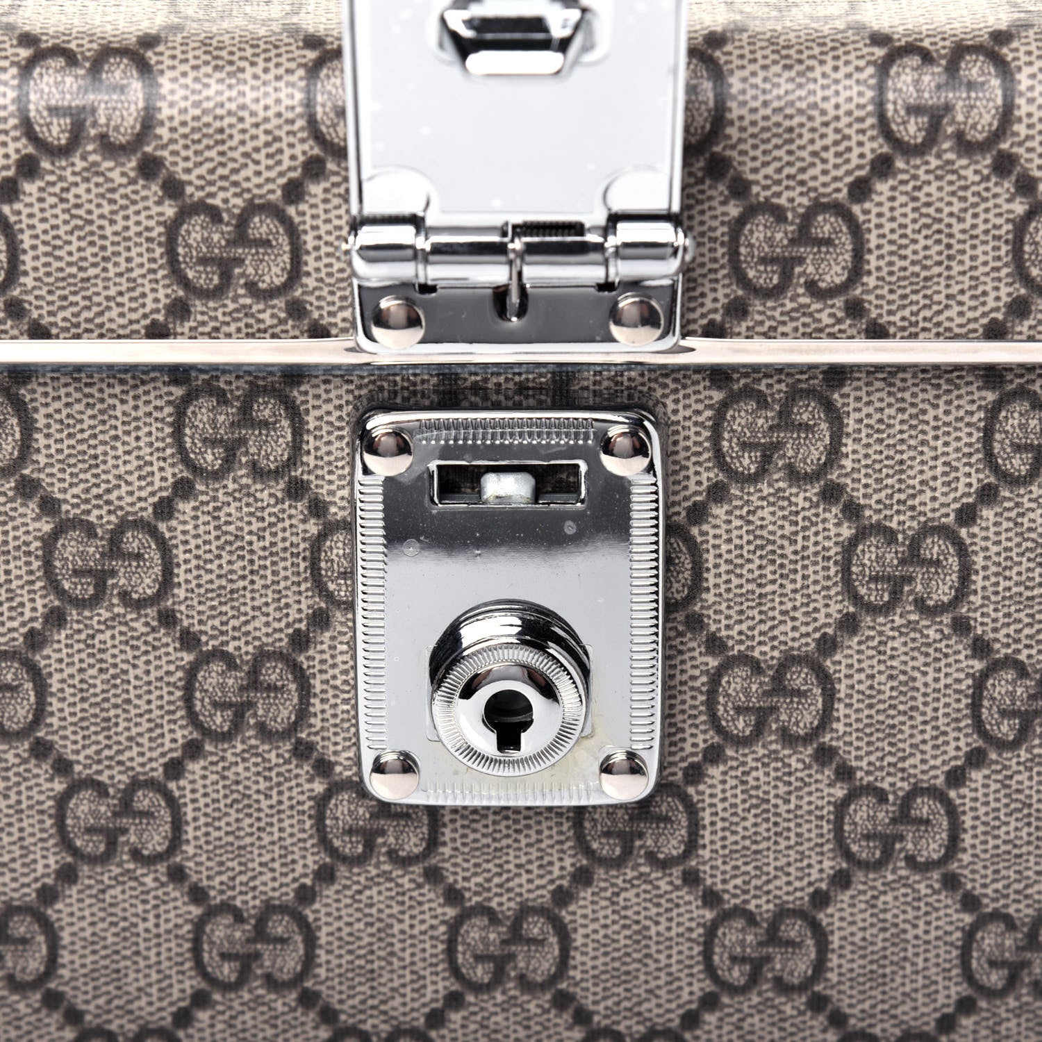 Gucci GG Supreme Monogram Globe-Trotter Beauty Case Brown 14 of 22