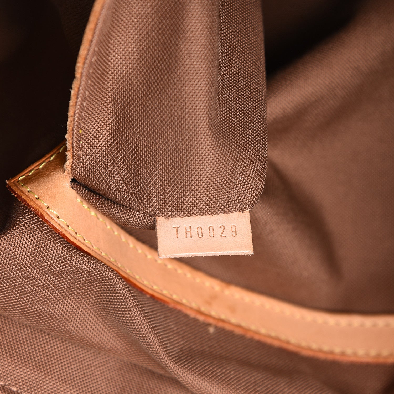 Louis Vuitton Monogram Carryall 7 of 16