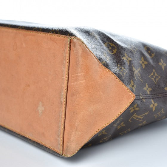 Louis Vuitton Monogram Cabas Mezzo 12 of 27