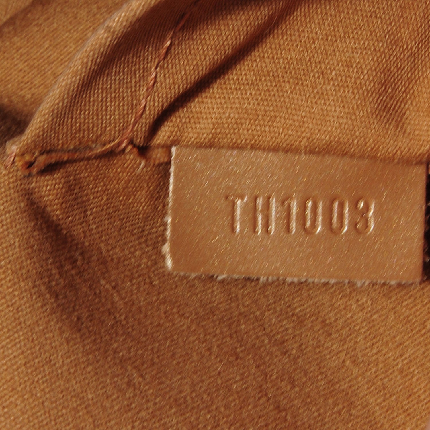Louis Vuitton Mat Monogram Shelton Ambre 7 of 7
