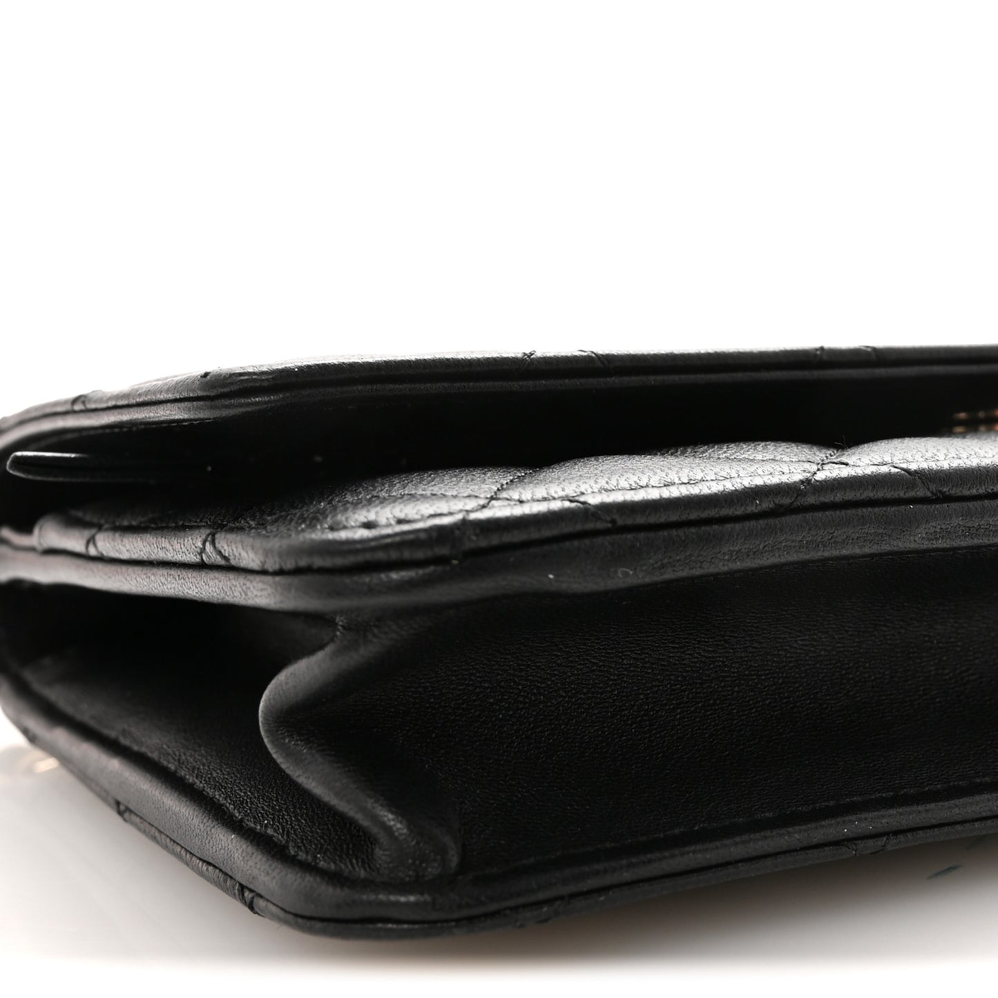 Lambskin Quilted Pearl Wallet On Chain WOC Black