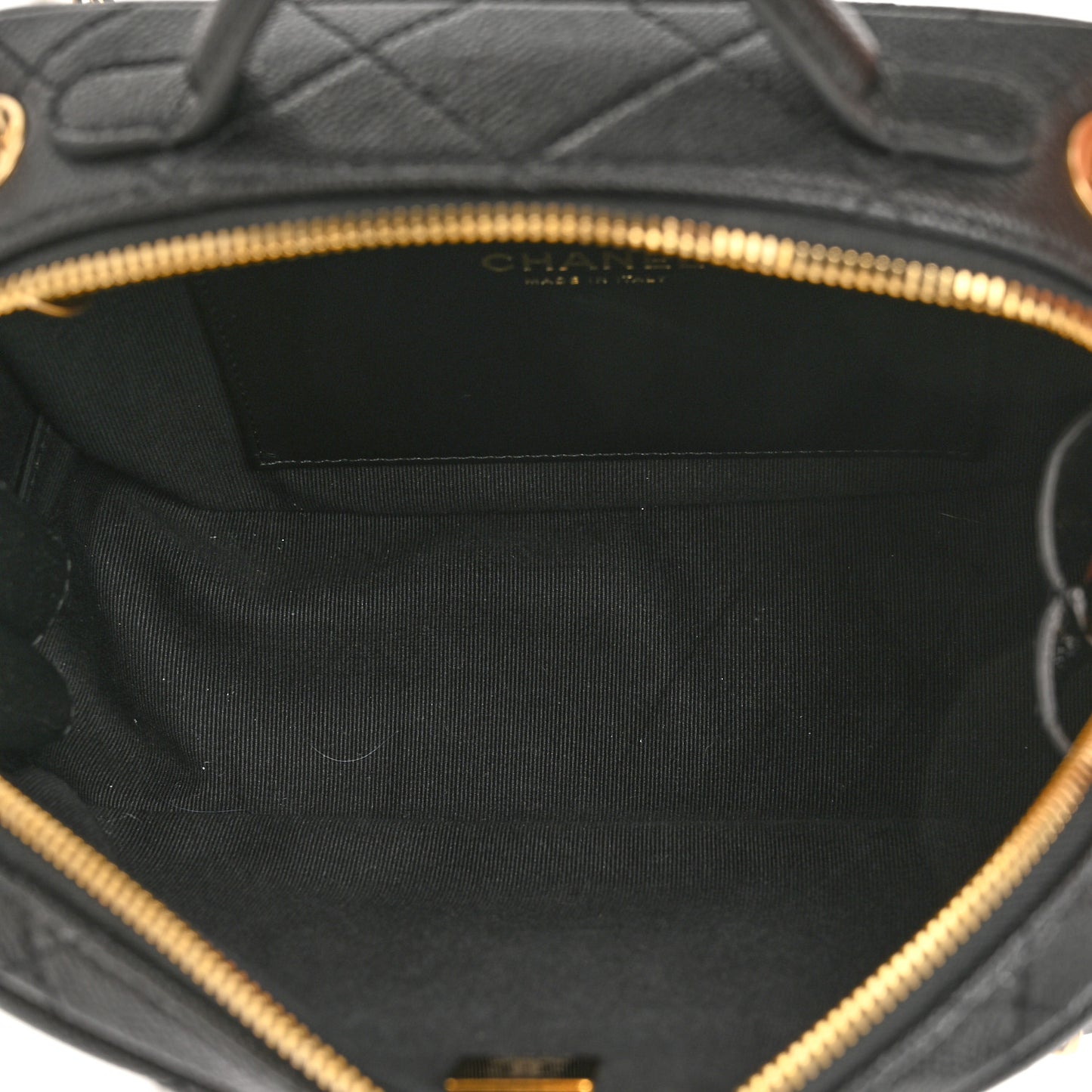 Caviar Quilted CC Small Top Handle Vanity Case Black