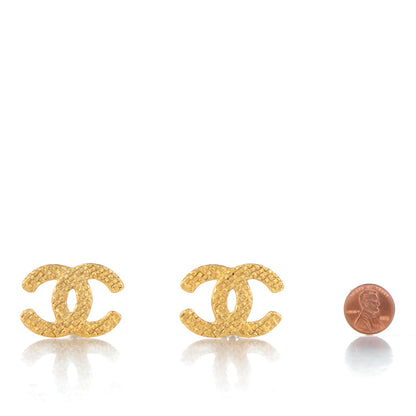 Chanel CC Woven Clip On Earrings Gold 2 of 4