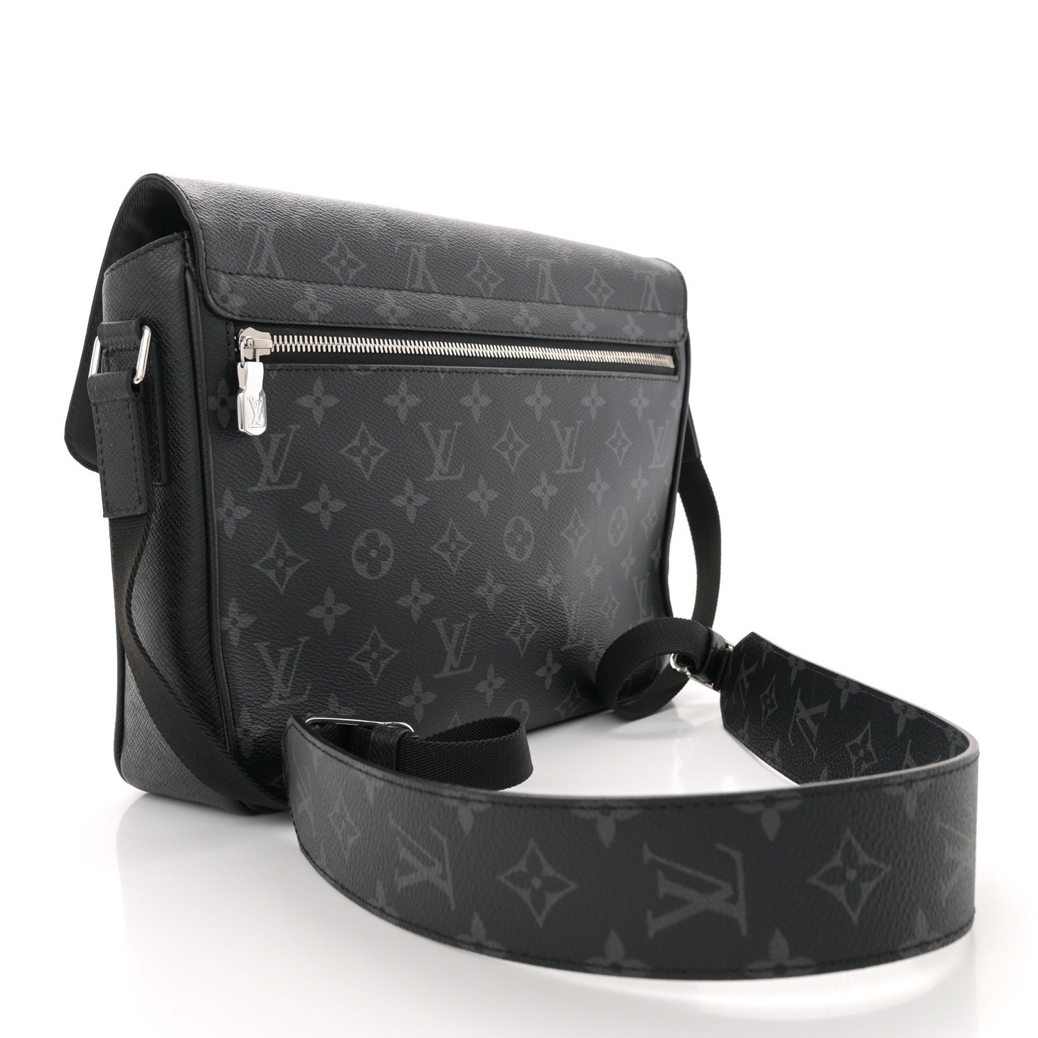 Louis Vuitton Taigarama Messengerama Black 3 of 9