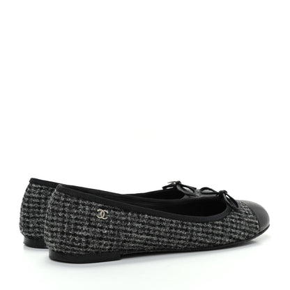 Chanel Tweed Cap Toe Ballerina Flats 36 Black Grey 4 of 11