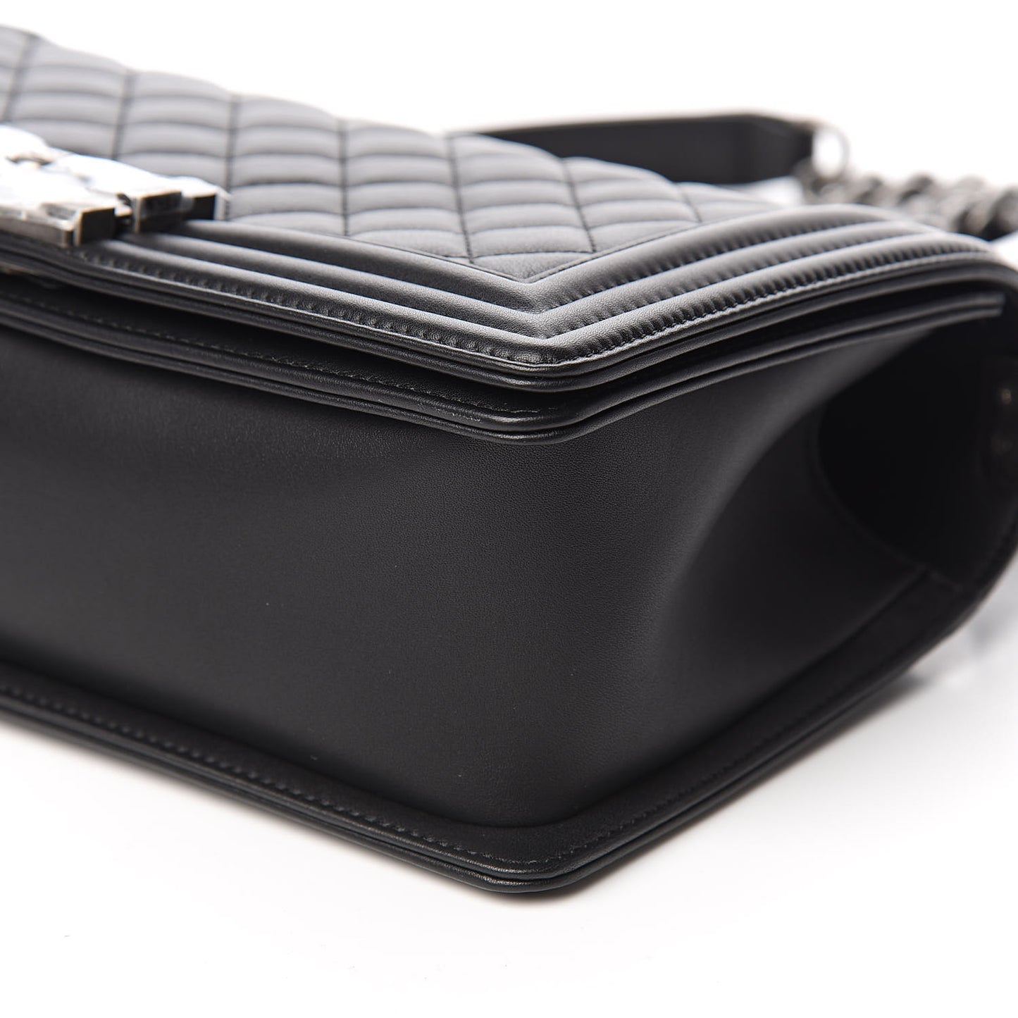 Calfskin Quilted Medium Boy Flap Black