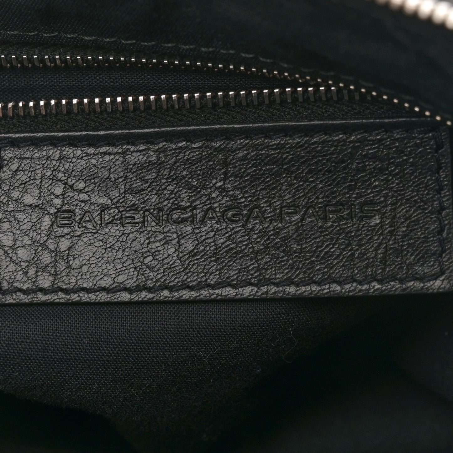Agneau Day Messenger Black