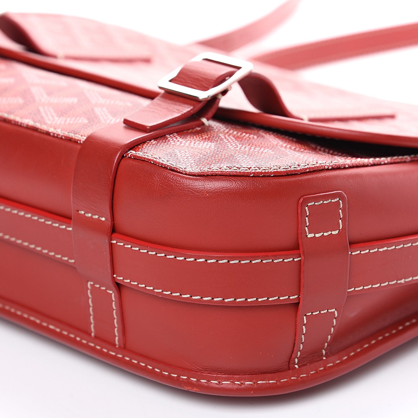 Goyardine Belvedere MM Messenger Bag Red
