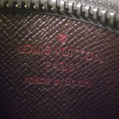 Louis Vuitton Damier Ebene Key Pouch 7 of 8